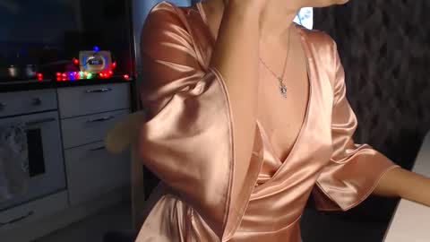 MarianaMur online show from February 5, 2025, 7:07 am