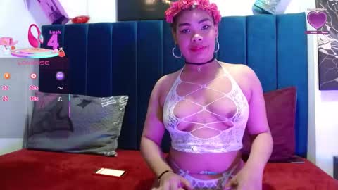 mariana_star1 online show from September 26, 2025, 4:27 am