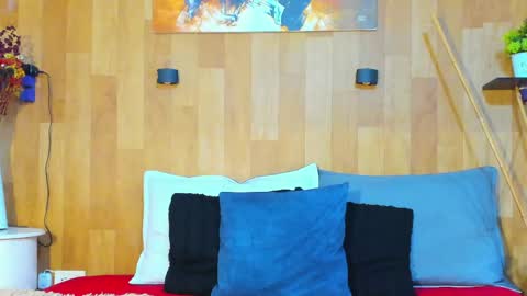 Mariana Angel online show from April 17, 2026, 12:52 pm