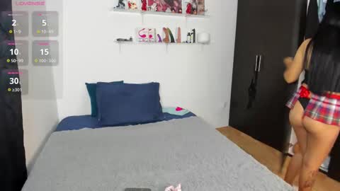 MARIANA Y VALENTINA online show from September 20, 2025, 11:44 am