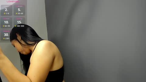 MARIANA Y VALENTINA online show from June 9, 2026, 11:33 am