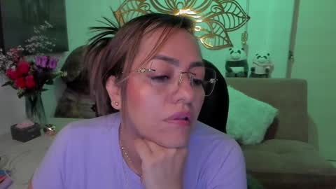 Mariana Lopez online show from February 9, 2025, 8:33 am