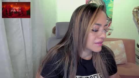 Mariana Lopez online show from September 18, 2025, 12:45 am