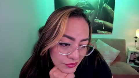 Mariana Lopez online show from March 26, 2026, 1:33 am