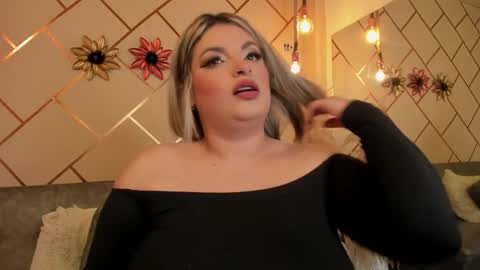 marianeporter online show from September 17, 2025, 1:51 am