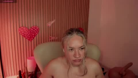 Marian Love  online show from February 15, 2025, 10:44 am