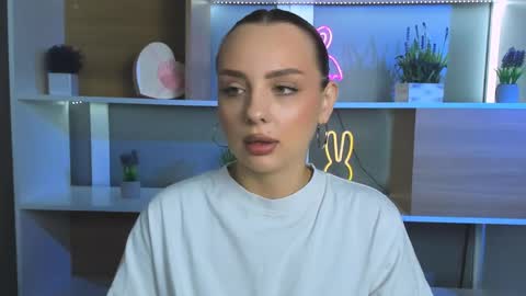 Snapshot of marianna_gray chatting on April 12, 2026, 9:36 am marianna gray online show from April 12, 2026, 9:36 am