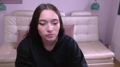 marianne_cam online show from June 9, 2026, 12:50 pm