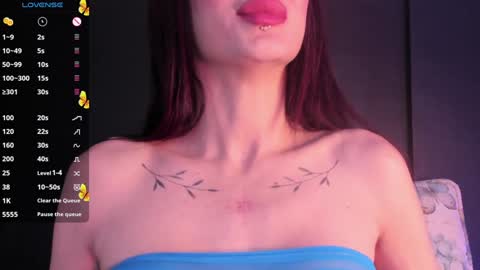Snapshot of mariateresa11 chatting on January 13, 2025, 10:36 am Theressa online show from January 13, 2025, 10:36 am