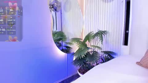 Maria online show from October 17, 2025, 5:37 pm