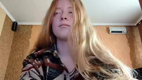 Snapshot of maricagorgo chatting on June 7, 2026, 12:04 am Kate online show from June 7, 2026, 12:04 am