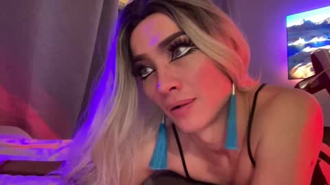 Snapshot of maridekoks chatting on December 16, 2024, 1:54 pm Mari online show from December 16, 2024, 1:54 pm