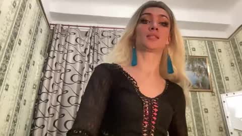 Snapshot of maridekoks chatting on March 10, 2025, 4:57 pm Mari online show from March 10, 2025, 4:57 pm