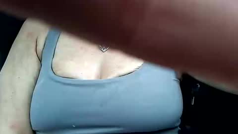 mariecastle517 online show from April 10, 2026, 7:29 pm