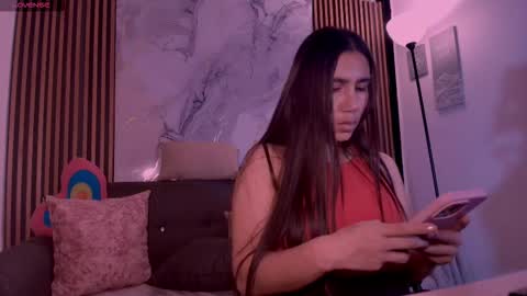 Snapshot of mariejane2 chatting on September 28, 2025, 10:59 pm Im Marie Jane online show from September 28, 2025, 10:59 pm