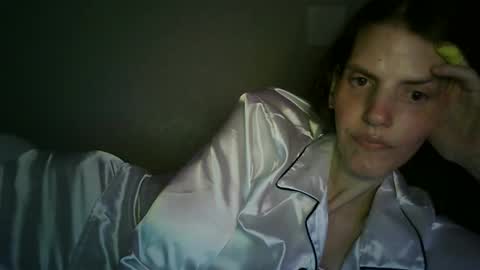 Mariejojo online show from March 21, 2026, 9:14 am