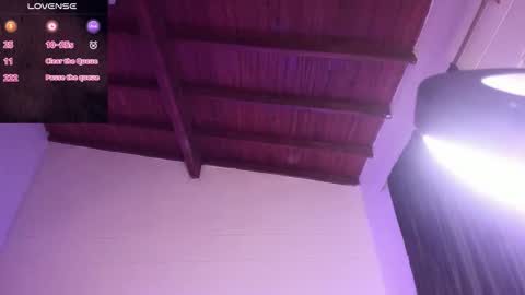 Mariana Hasper online show from December 15, 2025, 6:50 am