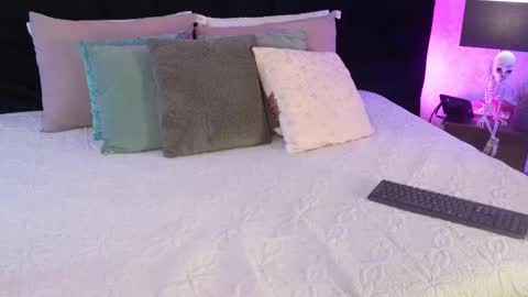 Mariana online show from March 24, 2026, 6:46 pm