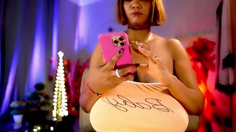 Snapshot of mariicha chatting on January 24, 2025, 9:39 am Nikita - Scroll down and read my bio please. New Pictures in Bio online show from January 24, 2025, 9:39 am