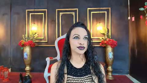 MARIYLN BLAKE  online show from November 22, 2025, 1:10 pm