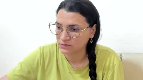 MARILYN SEXY online show from March 3, 2026, 3:07 pm