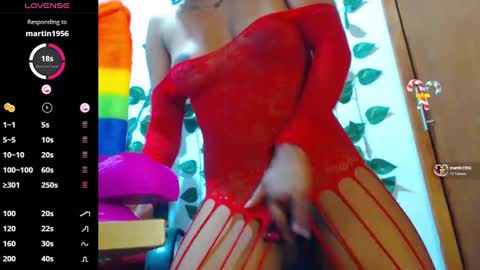 Snapshot of marilyn_rosse08 chatting on February 6, 2025, 12:00 am Welcome To My Room online show from February 6, 2025, 12:00 am