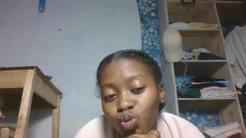 Snapshot of marinagold69 chatting on June 3, 2026, 6:35 pm marinagold69 online show from June 3, 2026, 6:35 pm