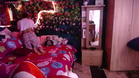 Maritza Ferrer -Samara Beltran online show from February 16, 2025, 8:00 pm