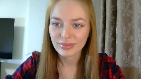 mariwell online show from April 12, 2026, 8:25 pm