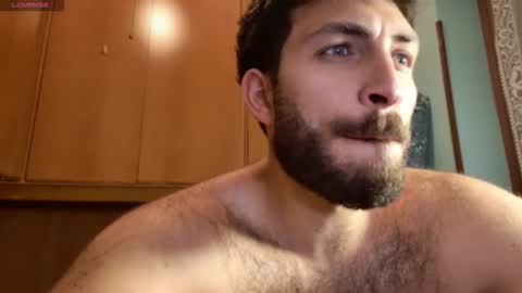 mark_ariete online show from May 9, 2026, 9:53 pm