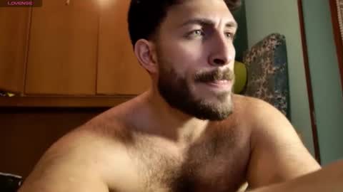mark_ariete online show from May 18, 2026, 9:42 pm