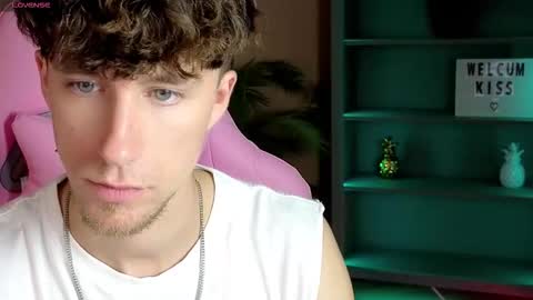 mark_caron online show from September 29, 2025, 8:19 am