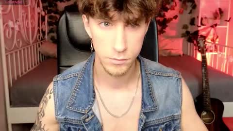 mark_caron online show from October 23, 2025, 8:18 pm