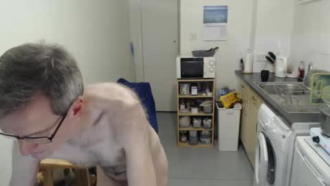 mark_islington online show from September 24, 2025, 6:22 pm