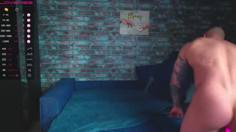 Snapshot of mark_normal chatting on January 28, 2025, 3:15 am Mark online show from January 28, 2025, 3:15 am