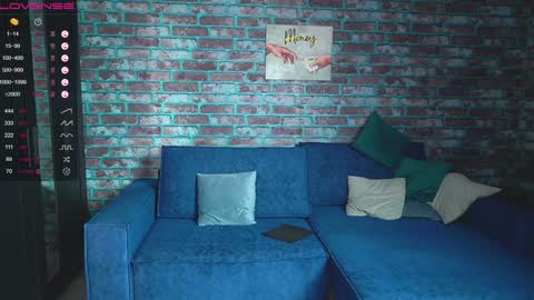 Snapshot of mark_normal chatting on February 2, 2025, 11:00 pm Mark online show from February 2, 2025, 11:00 pm