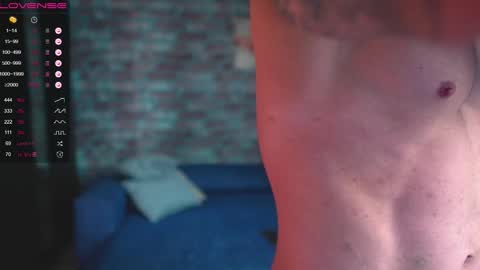 Snapshot of mark_normal chatting on February 16, 2025, 5:15 am Mark online show from February 16, 2025, 5:15 am