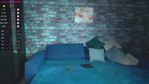 Snapshot of mark_normal chatting on March 6, 2025, 3:13 am Mark online show from March 6, 2025, 3:13 am