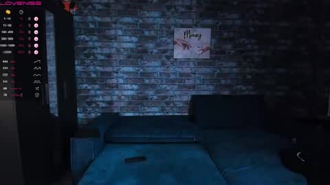 Snapshot of mark_normal chatting on October 5, 2025, 2:21 am Mark online show from October 5, 2025, 2:21 am