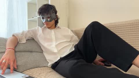 Mark online show from February 15, 2026, 9:41 am