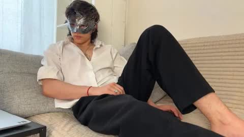 Mark online show from February 16, 2026, 9:38 am