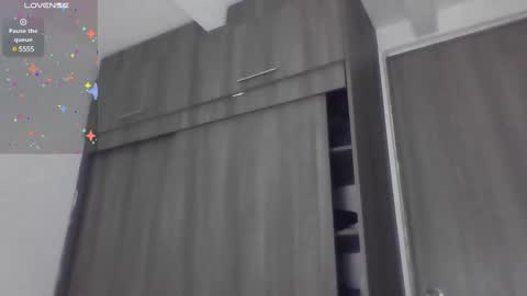 Snapshot of mark_rut chatting on December 24, 2024, 11:44 pm MODEL Mark Rut online show from December 24, 2024, 11:44 pm