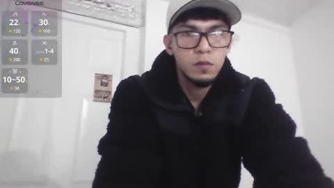 Snapshot of mark_rut chatting on January 26, 2025, 3:27 am MODEL Mark Rut online show from January 26, 2025, 3:27 am