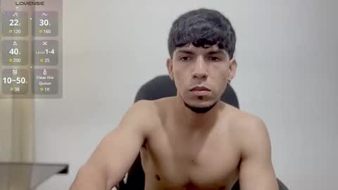 Snapshot of mark_rut chatting on February 14, 2025, 10:04 pm MODEL Mark Rut online show from February 14, 2025, 10:04 pm