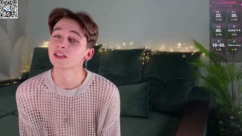 Mark online show from October 1, 2025, 3:51 pm