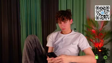 Mark online show from March 22, 2026, 12:08 pm