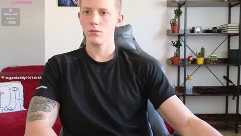 mark_shturman online show from February 3, 2025, 9:19 am