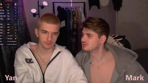 Snapshot of mark_sun chatting on November 14, 2025, 3:55 pm Mark online show from November 14, 2025, 3:55 pm