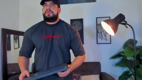 mark_x23 online show from June 9, 2026, 4:13 am