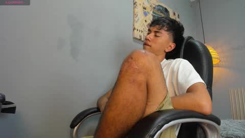 markbowie online show from December 5, 2025, 12:25 pm